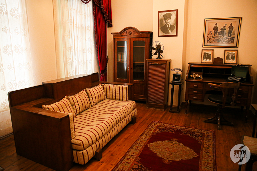 Styk Kultur - blog o Turcji - Dom i Muzeum Atatürka w Antalyi