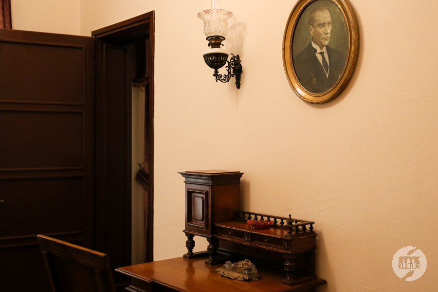 Styk Kultur - blog o Turcji - Dom i Muzeum Atatürka w Antalyi