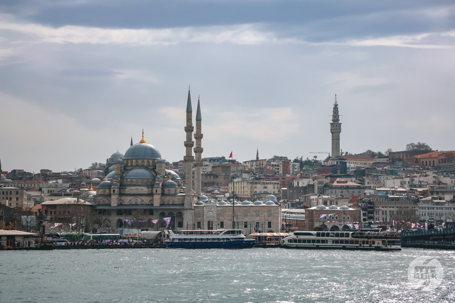 Styk Kultur - blog o Turcji - Nowy Meczet w Stambule: klejnot Imperium Osmańskiego w sercu Eminönü