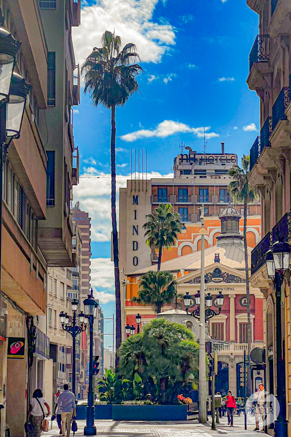 Styk Kultur - Agnieszka Maury | Turcja, Stambuł, książki - Castellón de la Plana – przewodnik po ukrytej perle wschodniej Hiszpanii