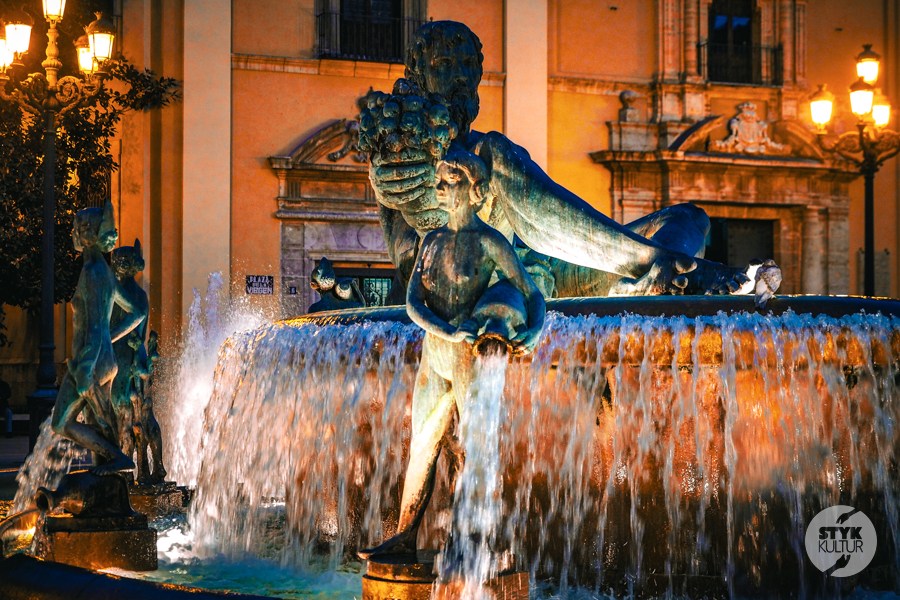 Walencja – przewodnik po perle wschodniej Hiszpanii Hiszpania Styk Kultur - Agnieszka Maury | Turcja, Stambuł, książki - Walencja – przewodnik po perle wschodniej Hiszpanii