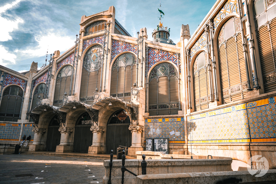 Walencja – przewodnik po perle wschodniej Hiszpanii Hiszpania Styk Kultur - Agnieszka Maury | Turcja, Stambuł, książki - Walencja – przewodnik po perle wschodniej Hiszpanii