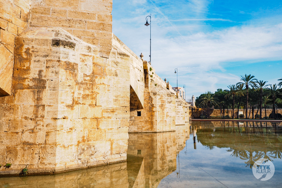 Walencja – przewodnik po perle wschodniej Hiszpanii Hiszpania Styk Kultur - Agnieszka Maury | Turcja, Stambuł, książki - Walencja – przewodnik po perle wschodniej Hiszpanii