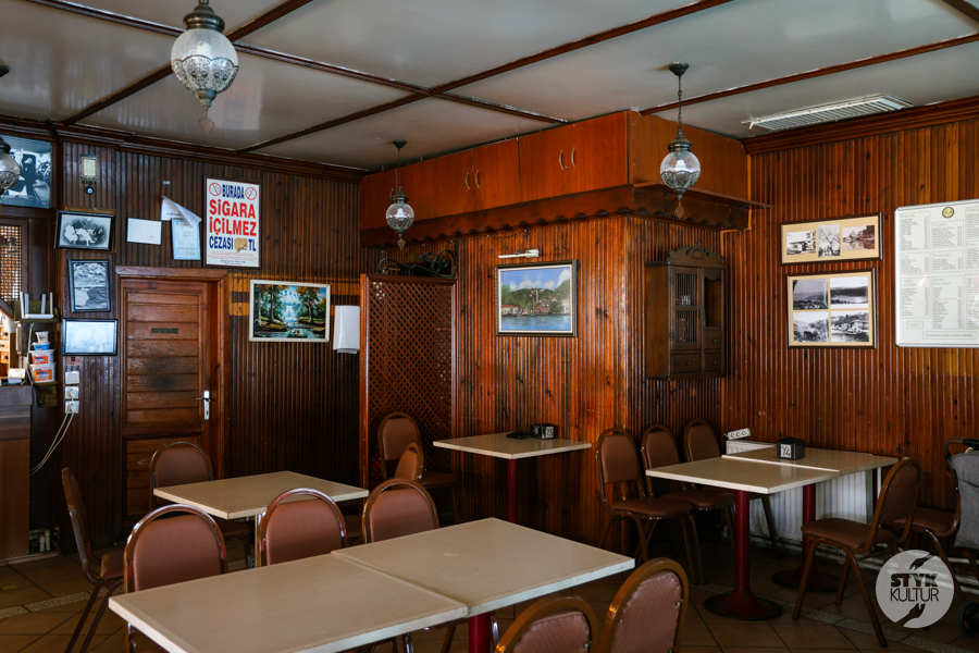 Styk Kultur - Agnieszka Maury | Turcja, Stambuł, książki - Jogurt Kanlıca – smak Bosforu zaklęty w tradycji