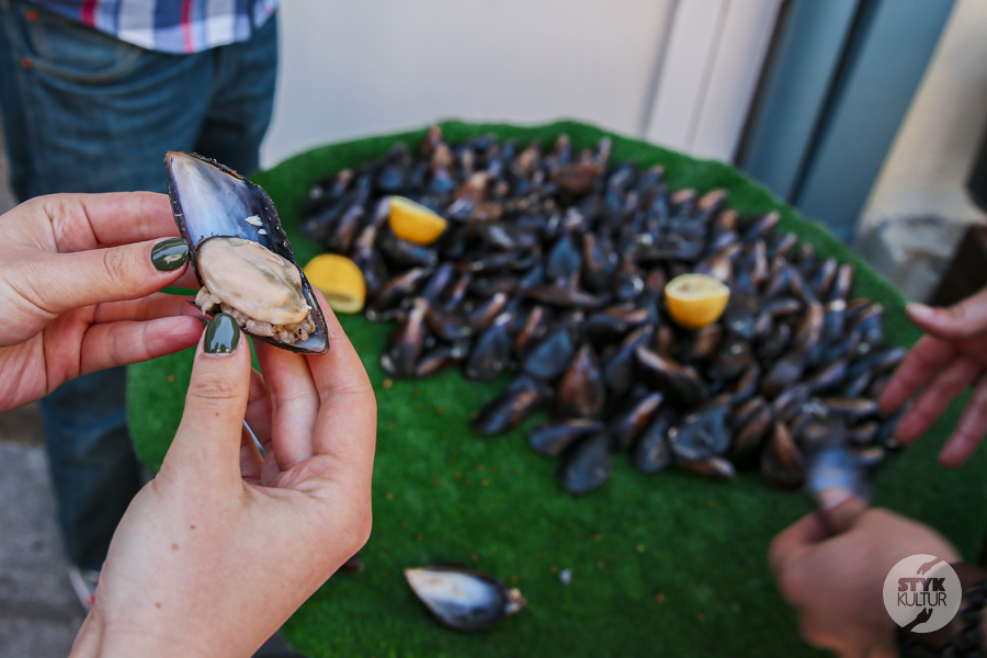 Midye Dolma – turecka legenda ulicznego smaku. Czy są bezpieczne? Turcja Styk Kultur - Agnieszka Maury | Turcja, Stambuł, książki - Midye Dolma – turecka legenda ulicznego smaku. Czy są bezpieczne?