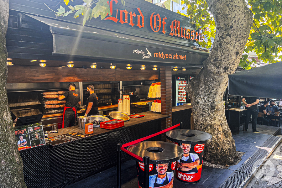 Midye Dolma – turecka legenda ulicznego smaku. Czy są bezpieczne? Turcja Styk Kultur - Agnieszka Maury | Turcja, Stambuł, książki - Midye Dolma – turecka legenda ulicznego smaku. Czy są bezpieczne?