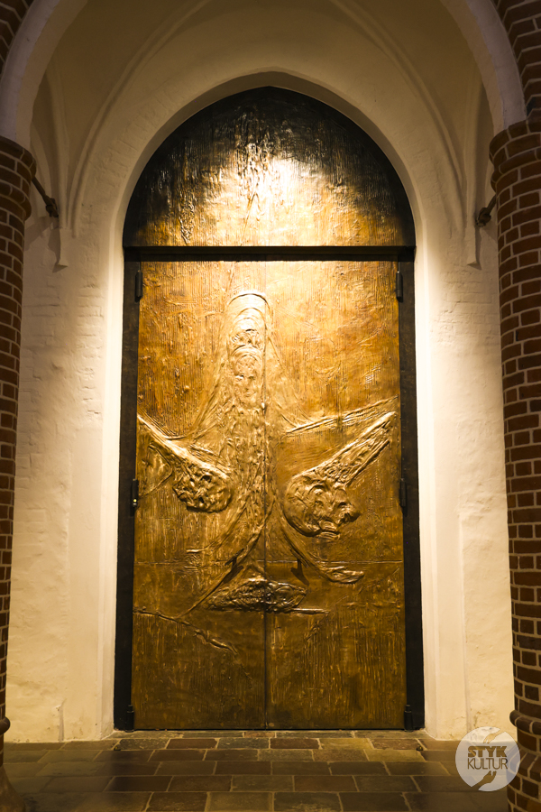 Katedra w Roskilde - ceglana kronika duńskiej monarchii wpisana na listę UNESCO Europa Styk Kultur - Agnieszka Maury | Turcja, Stambuł, książki - Katedra w Roskilde - ceglana kronika duńskiej monarchii wpisana na listę UNESCO