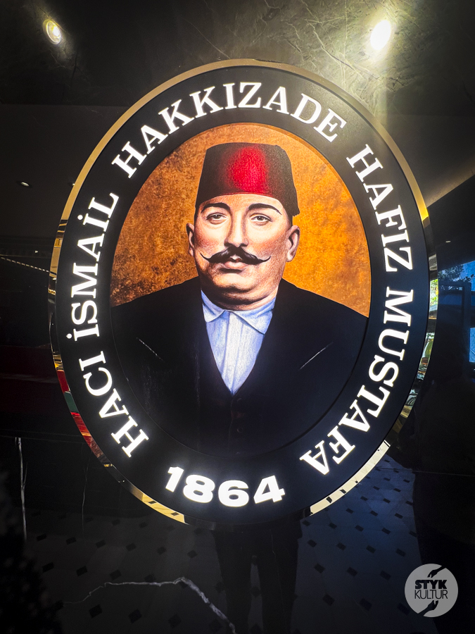 Hafız Mustafa 1864 - słodka kronika Stambułu zapisana w cukrze, pistacjach i czasie Turcja Styk Kultur - Agnieszka Maury | Turcja, Stambuł, książki - Hafız Mustafa 1864 - słodka kronika Stambułu zapisana w cukrze, pistacjach i czasie