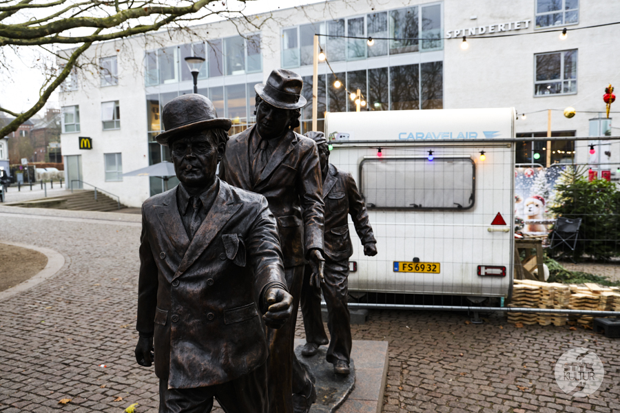 Kopenhaga śladami Gangu Olsena. Miasto, które stało się wspólnikiem najsłynniejszej filmowej bandy Skandynawii Europa Styk Kultur - Agnieszka Maury | Turcja, Stambuł, książki - Kopenhaga śladami Gangu Olsena. Miasto, które stało się wspólnikiem najsłynniejszej filmowej bandy Skandynawii